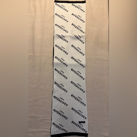 Balenciaga Macro Allover Logo Scarf 'Black/White’ L 11.8'' x H 80.7'